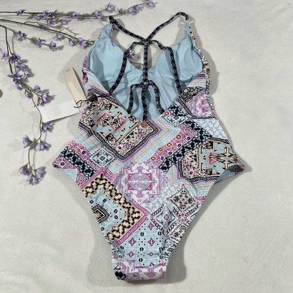 NWT Nanette Lepore [‎ 4 ] Val V-Neck One-Piece Swimsuit in Marrakesh Megerie - Picture 8 of 12
